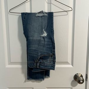 1822 Distressed Stretch Jeans